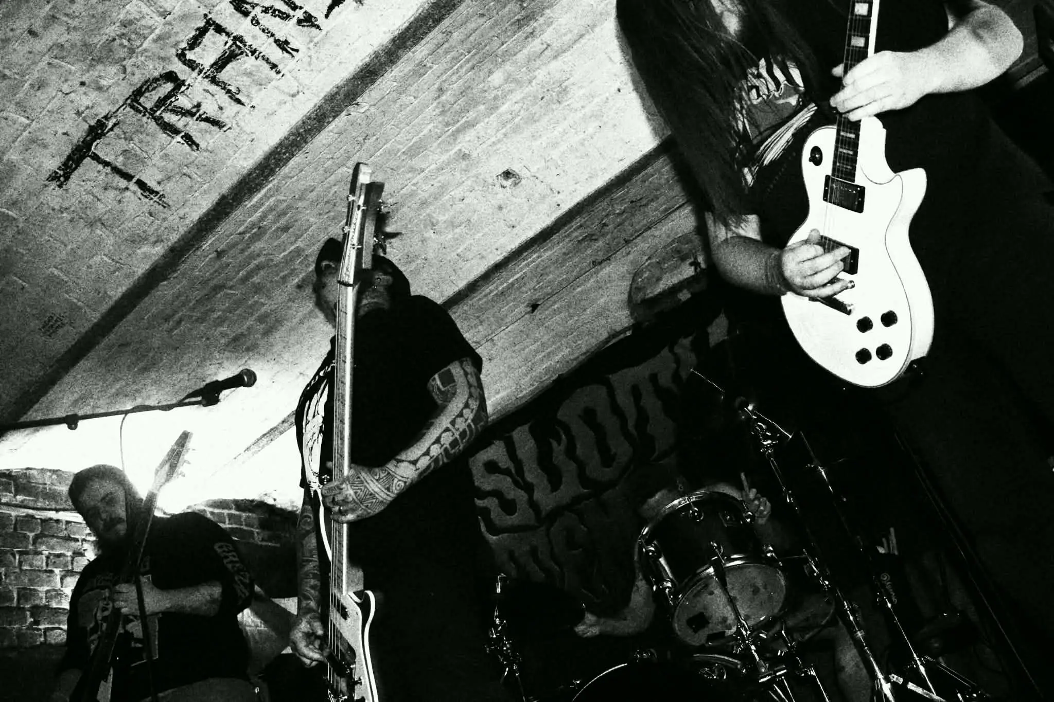 Sloth Temple live at CCL · Lille, France — photo by Vivien Desloges